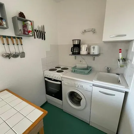 A Hossegor, A 30m De La Avec Piscine Et Parking Souterrain - Fr-1-413-135 *